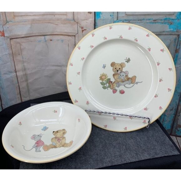 Mikasa Teddy Bear Dinnerware Set - Plate & Bowl - Ceramic Childrens Dishware - Picture 1 of 7